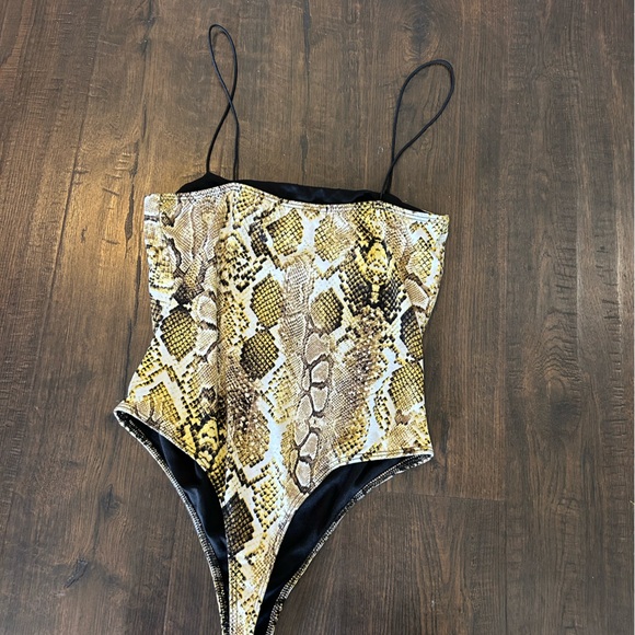 Wild Honey Snakeskin Bodysuit - Picture 5 of 5